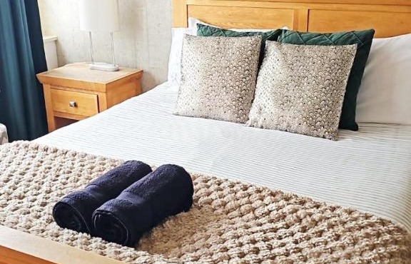 Luxury Beachfront Apartment Brighton Centre