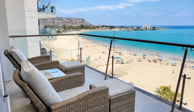 Luxury Beachfront Apartment in Chipipe – Stunning Views & Top Amenities 🌊🏖️