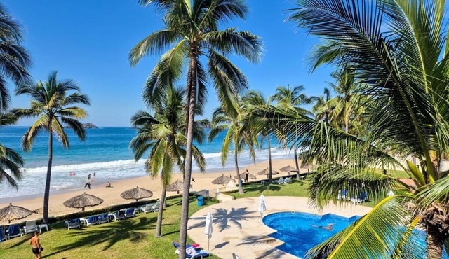 Luxury Beachfront Condo at Iguana-Ixtapa
