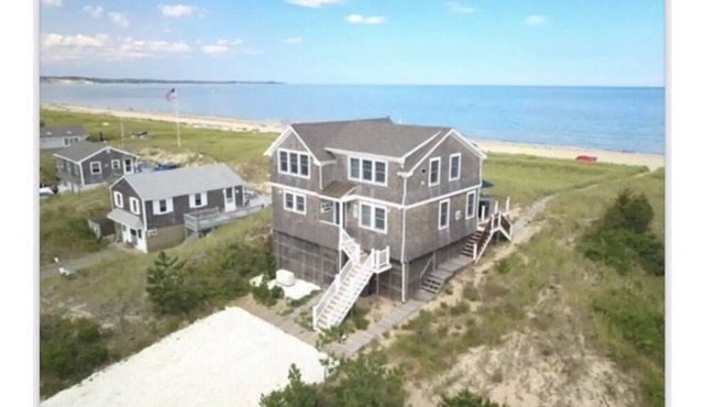 Luxury Beachfront Cottage
