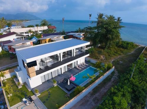 Luxury Beachfront Pool Villa in Koh Phangan 2BR, Direct Beach Access