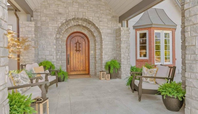 Luxury Castle Villa at UC Davis