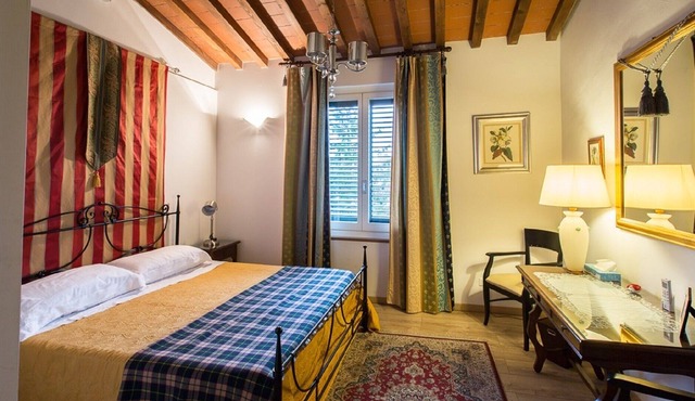 Luxury Central Apartment.Terrace with views of all Florence. Lift. Fiber WIFI.AC