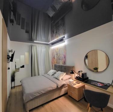 Luxury Central Square Apartment 2214