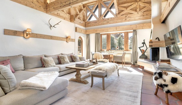 Luxury Chalet Kirchberg with Sauna & Pool