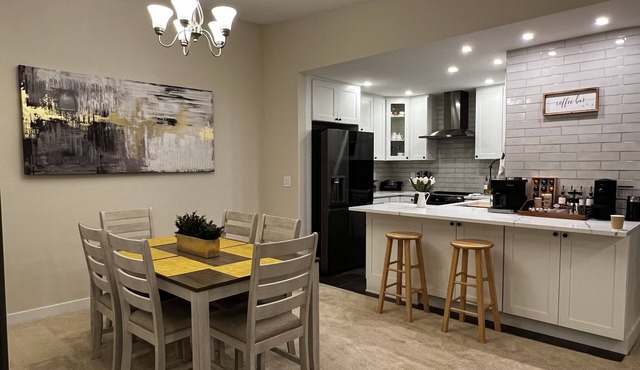 Luxury Condo-Downtown Bellevue