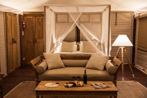 Luxury Couples Glamping Retreat - with Open Air Bath