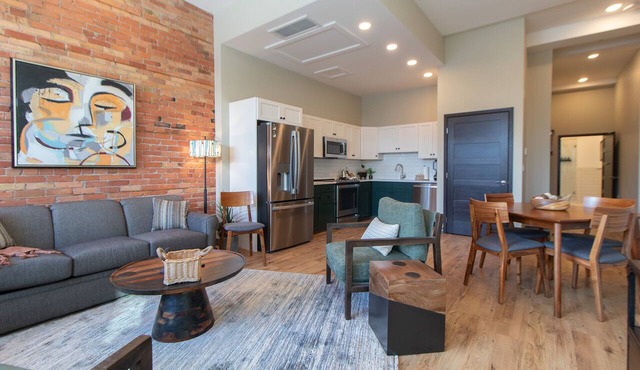 Luxury Craft District Suites | Unit 101