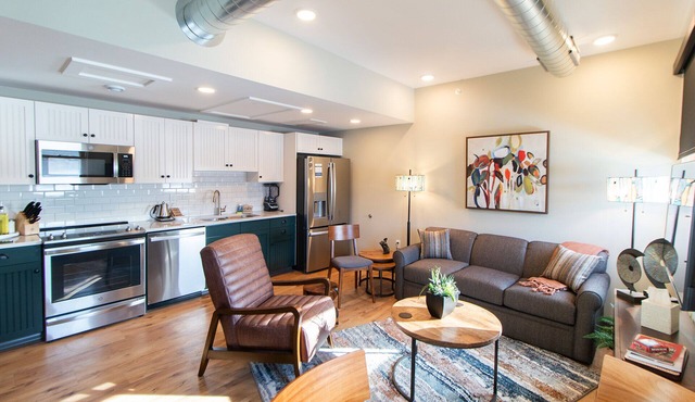 Luxury Craft District Suites | Unit 202