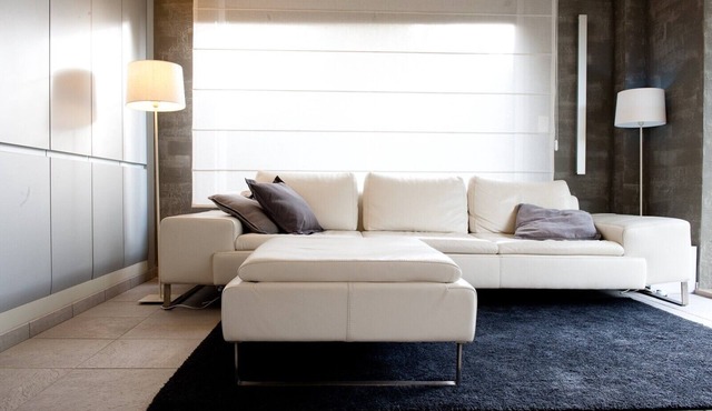 Luxury design apartment, near the sea +private garden, parking, bicycle storage