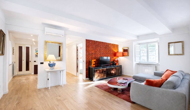 Luxury Design Apartment in Central Lucca