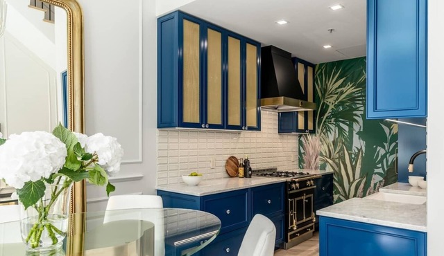 Luxury executive townhouse in Coal Harbour
