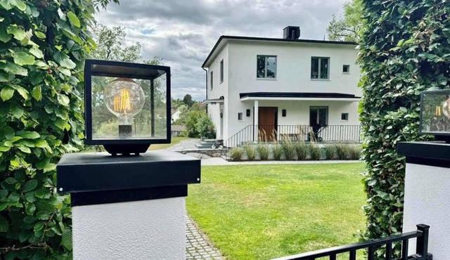 Luxury Family Villa 250 m², Cinema, Danderyd