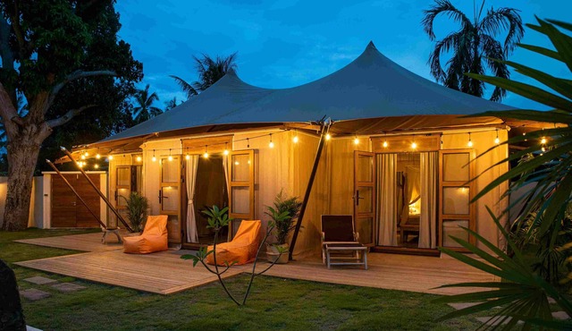 Luxury Glamping 2 Air-conditioned Bedrooms With a Private Swimming Pool