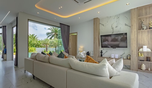 Luxury Golfside Villa near Patong - Villa Priva