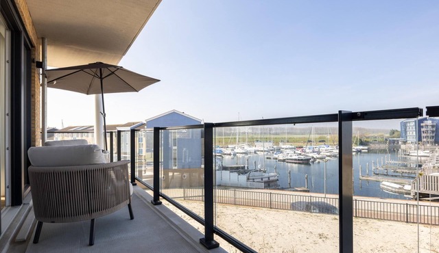 Luxury Harbour flat Kortgene 6p