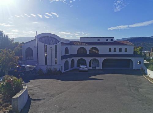 Luxury Harbour view