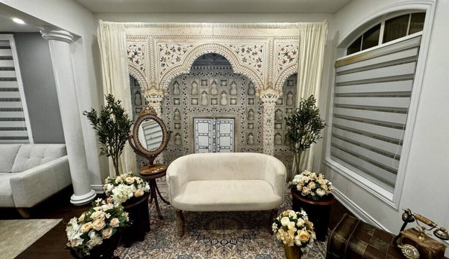 Luxury Home – Elegance & Comfort