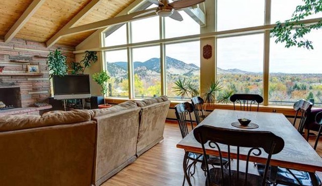Luxury home in prime downtown location: views of the Rocky Mountains