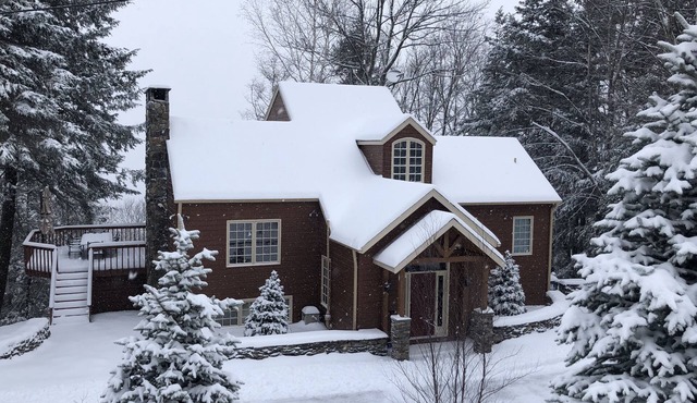 Luxury Home on Windham Mountain! Walk to Slopes