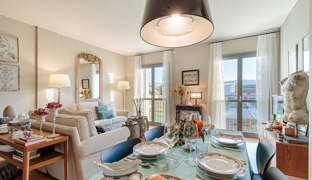 Luxury Home with Free Private Parking inside Lucca