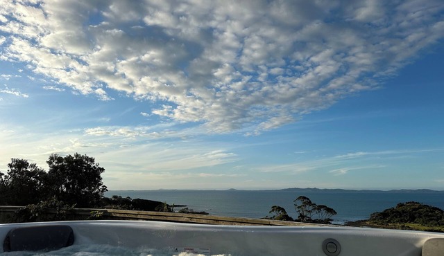 Luxury Home with Spa Sea views