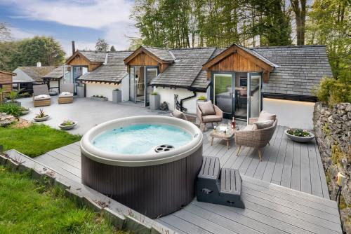 Luxury Hot Tub Suite - Family & Pet Friendly - Central Lake District
