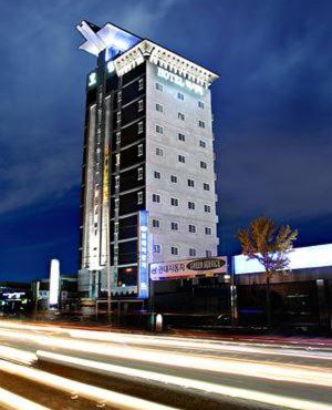 Luxury Hotel