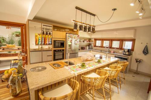 Luxury house Arraial d'Ajuda 200 meters from the beach