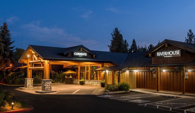 Luxury in Bend, OR | Bunk Bed Room close to Nature