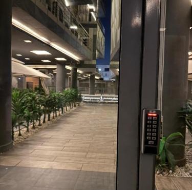 Luxury land studio