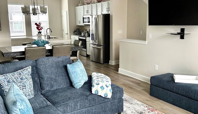 Luxury Living: Midtown Tampa Haven