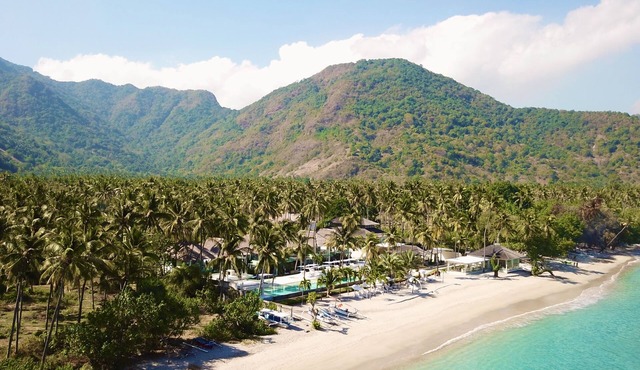 Luxury Lombok Beach Front Bed & Breakfast
