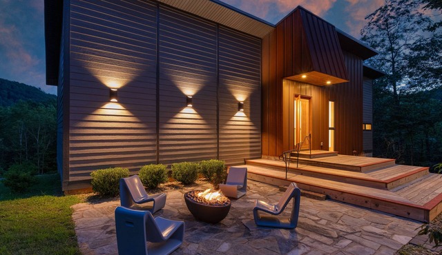 Luxury Mountain Retreat w/Hot Tub, Grill & Fire Pit Near Asheville, NC