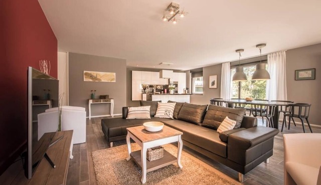 Luxury newly built apartment with wellness, elevator access and mountain views