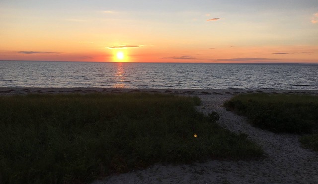 Luxury North Fork Beachfront Escape Near Greenport