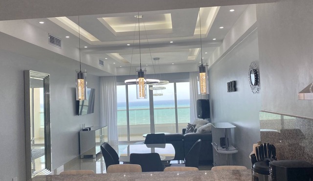 Luxury Ocean front Condo in Juan Dolio Beach