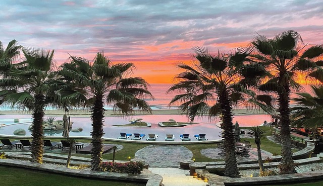 Luxury Oceanfront Condo on Cerritos Beach