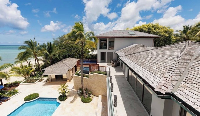 Luxury Oceanfront Villa with Private Beach & Pool