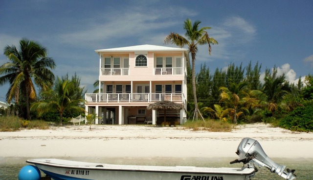Luxury Oceanfront with HOT TUB - BOAT, kayaks, paddleboards included -PARADISE!