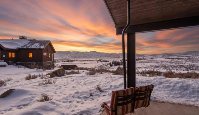 Luxury Park City Cabin with Private Sauna and Mountain Views