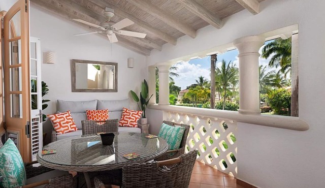 Luxury penthouse apartment on exclusive Sugar Hill resort with beach club access