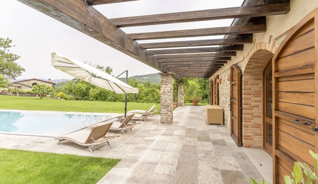 Luxury property with Pool
