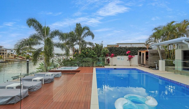 Luxury Riverfront Home on the Gorgeous Gold Coast