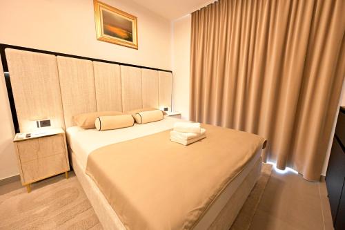 Luxury room 17