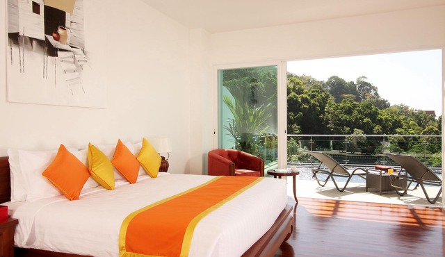 Luxury Sea View Condo Kamala