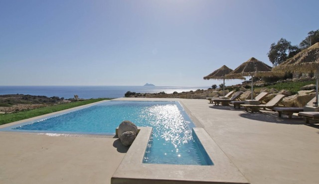 Luxury seafront villa Komos, stunning view, private pool,totally quietness