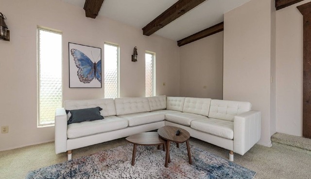 Luxury spacious Home in a quite neighborhood.