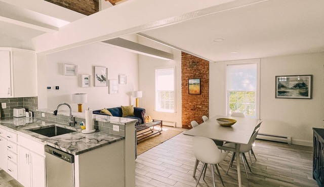 Luxury Stay Steps from Downtown Saratoga Springs