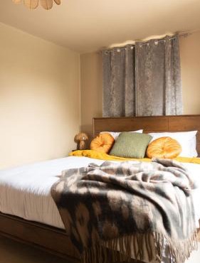 Luxury Studio Apartment - Belfast - Dundonald